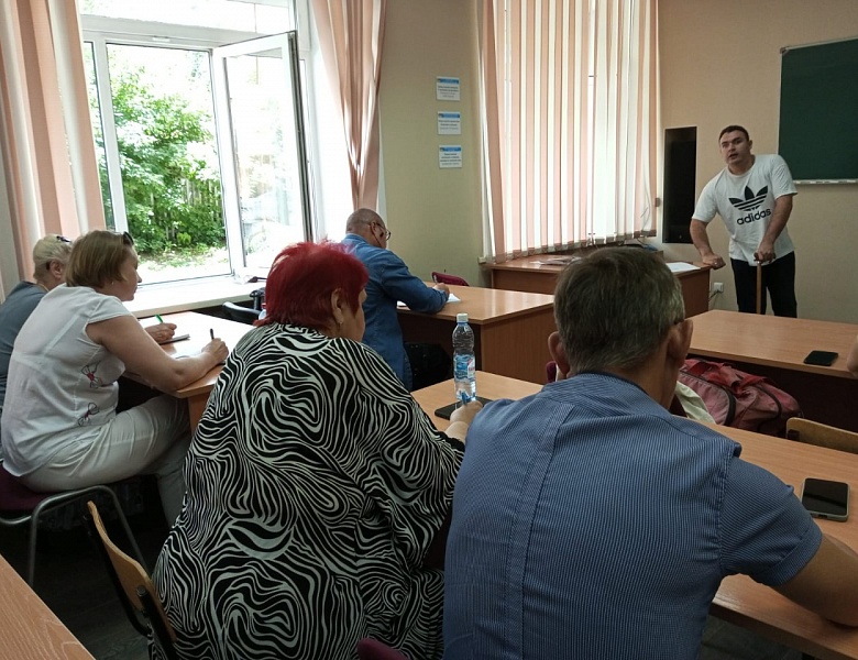 В Новосибирском архитектурно- строительном колледже продолжается обучение слушателей в рамках федерального проекта «Содействие занятости»