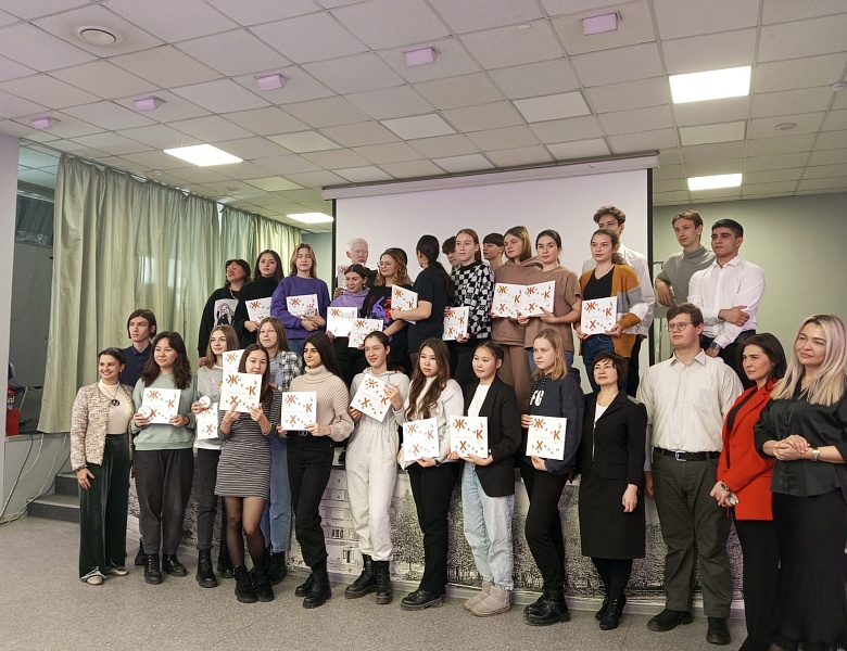 26 ноября, студенты второго курса приняли участие в киберспортивном турнире по обучающий игре "ЖЭКА: Урбанистика".