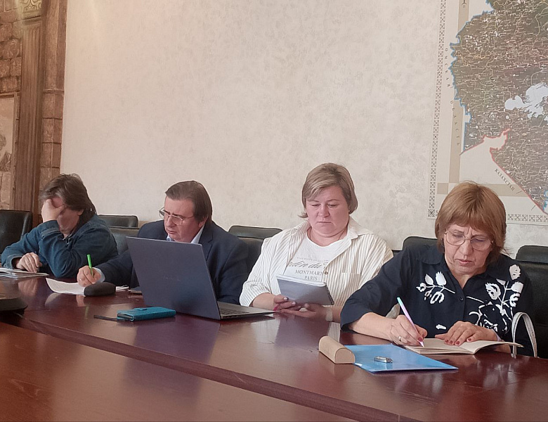 Курсы завершены, удостоверения вручены!