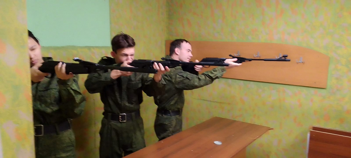 Соревнования участников сетевого проекта «Защитник Отечества», по стрельбе из пневматической винтовки «Меткий стрелок – 2025»