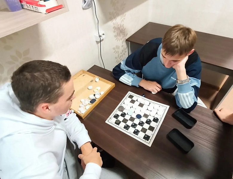 Выходные в общежитии прошли под знаком интеллектуальных игр.