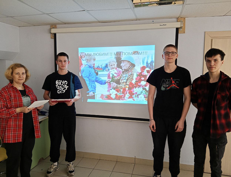Песни в солдатских шинелях