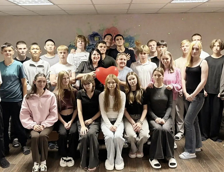 В общежитии колледжа, состоялось мероприятие «Давай познакомимся!», направленное на адаптацию первокурсников и формирование сплочённого коллектива.