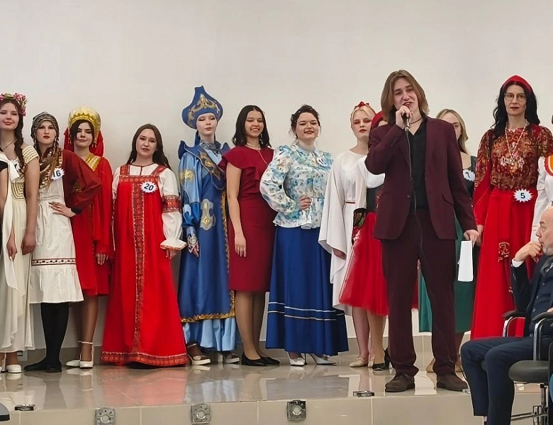 Красота, талант и общественная активность.