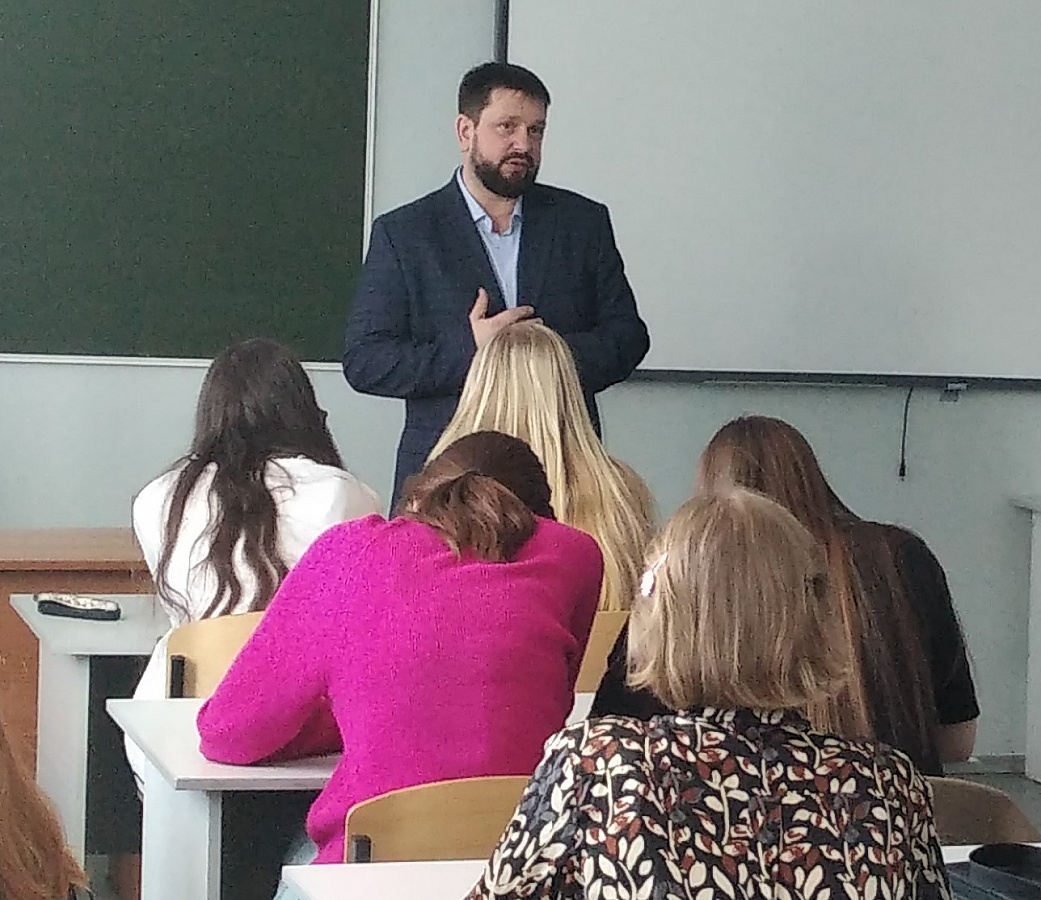 Встреча студентов колледжа с представителем НРО АЮР