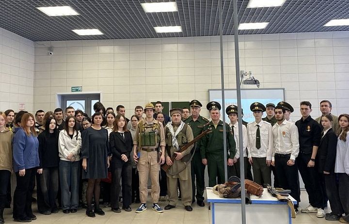 «Афганистан к нам тянется сквозь годы»