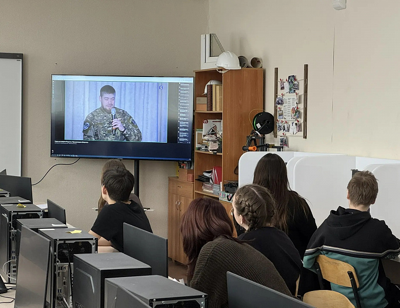 Диалог с Героями!