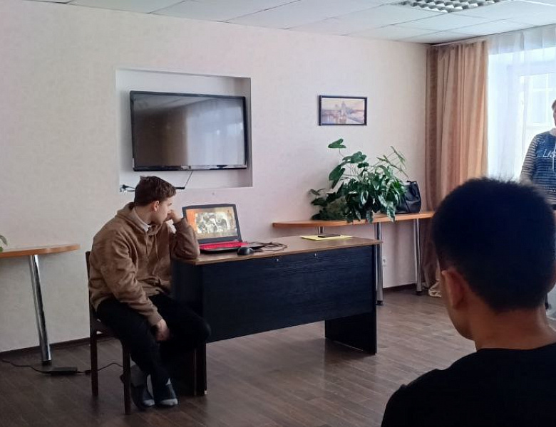 Патриотический час «Собаки-герои войны»