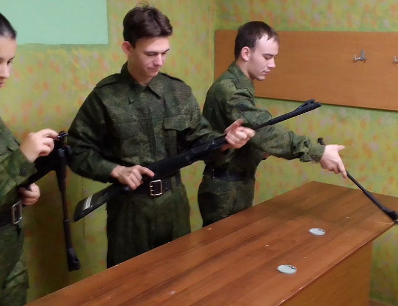 Соревнования участников сетевого проекта «Защитник Отечества», по стрельбе из пневматической винтовки «Меткий стрелок – 2025»