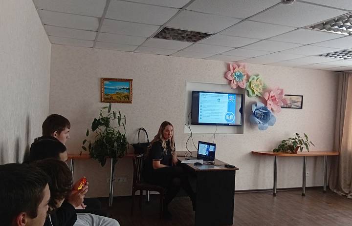 Профилактическая встреча по ПДД в общежитии НАСК: внимание к безопасности на дорогах