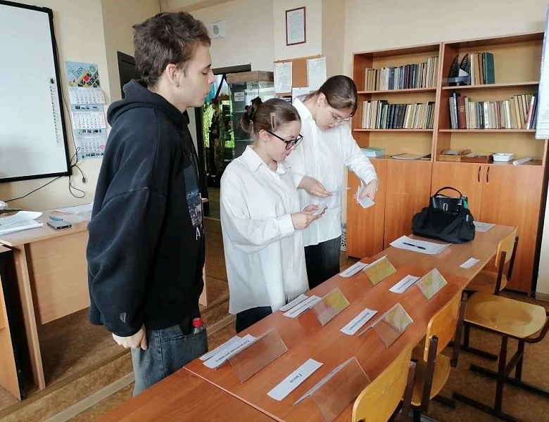 Студенты Новосибирского архитектурно-строительного колледжа приняли участие в географическом квесте «55 параллель»