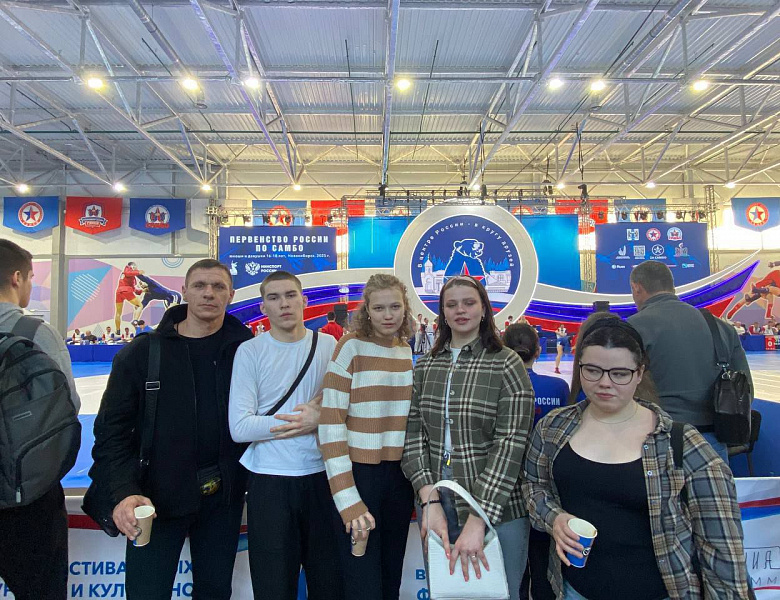 Первенство России по самбо среди юношей 16-18 лет
