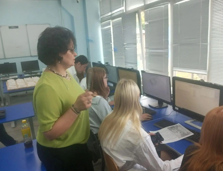 Новосибирский архитектурно-строительный колледж провёл мастер-класс по проектированию в Renga для абитуриентов