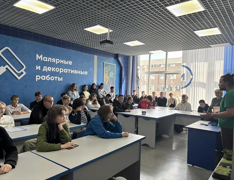 От теории к практике: первокурсники НАСК погрузились в профессию на мастер-классах от ведущих работодателей региона