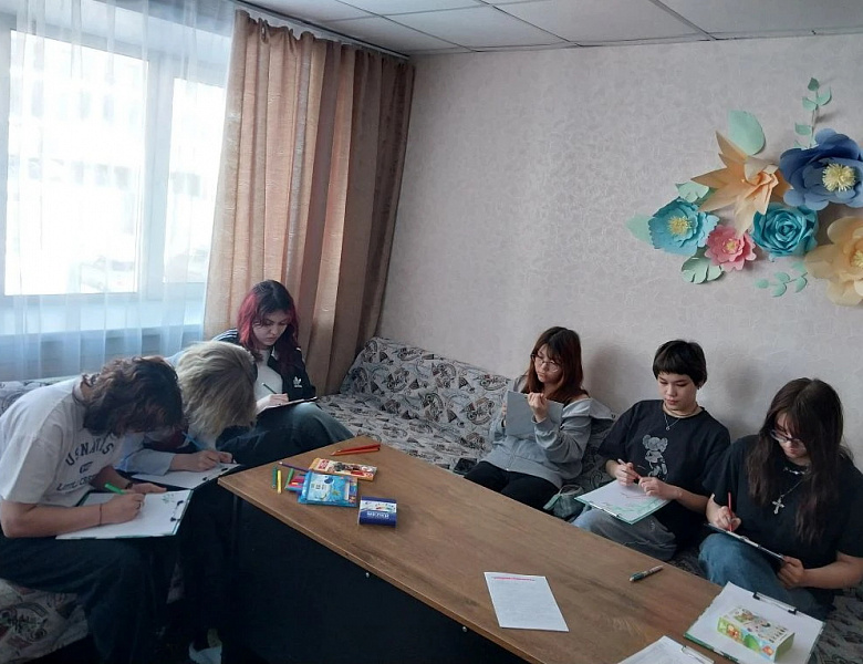 Тренинг с студентами из групп 11 и 11к, проживающими в общежитии НАСК