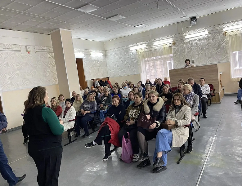 Будущее начинается сегодня: Амбассадоры Профессионалитета в МБОУ СОШ №27!